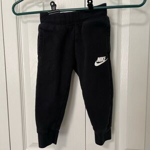 Toddler girls Nike sweatpants, Size 2T